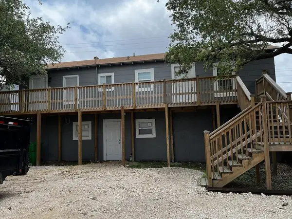 141 S Rife, Aransas Pass, TX 78335