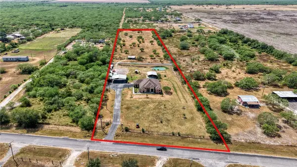 894 County Road 465, Alice, TX 78332