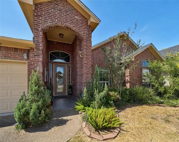 6821 Windy Creek Drive, Corpus Christi, TX 78414