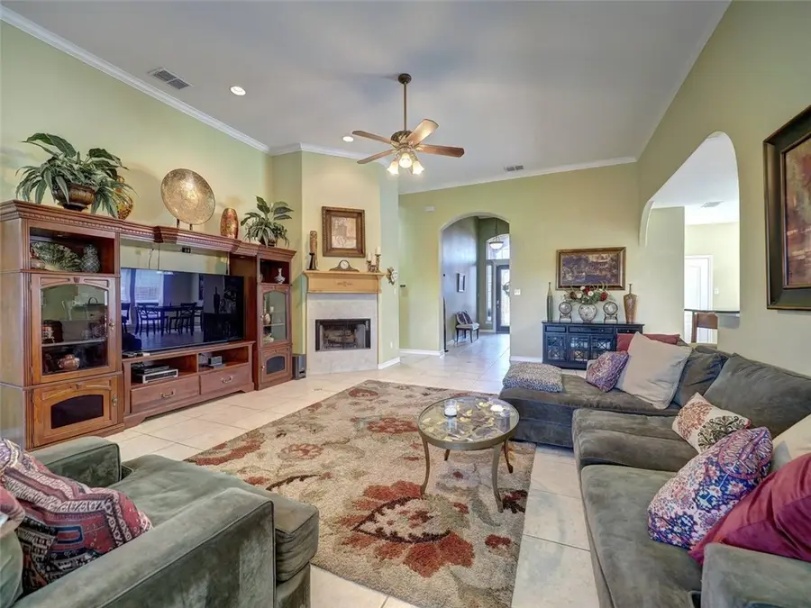 6821 Windy Creek Drive, Corpus Christi, TX 78414 - #3