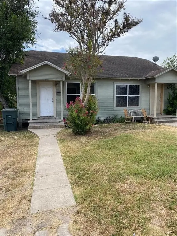 412 E 4th Street, Alice, TX 78332
