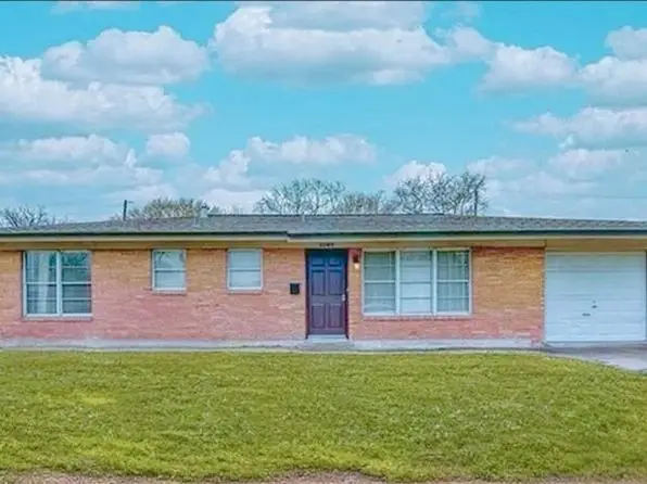 6049 Orms Drive, Corpus Christi, TX 78412 - #1