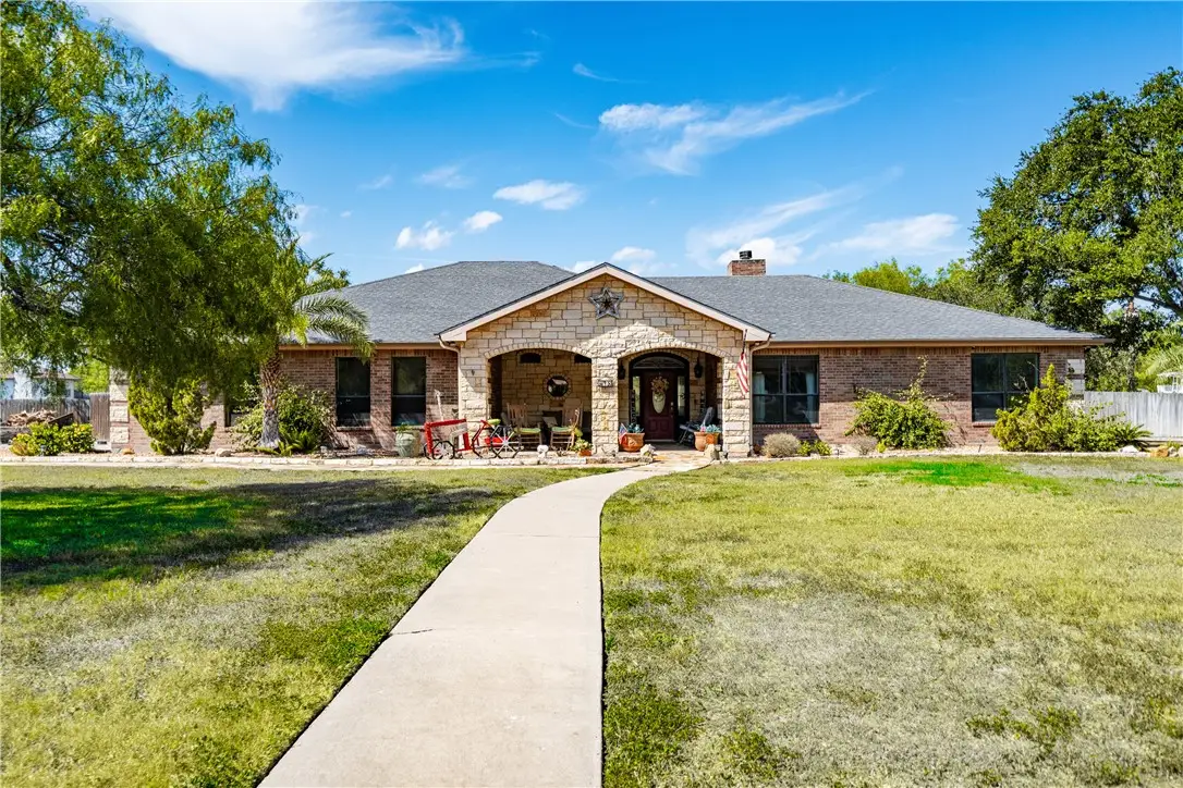 418 Jay Vee Lane, Kingsville, TX 78363 - #1