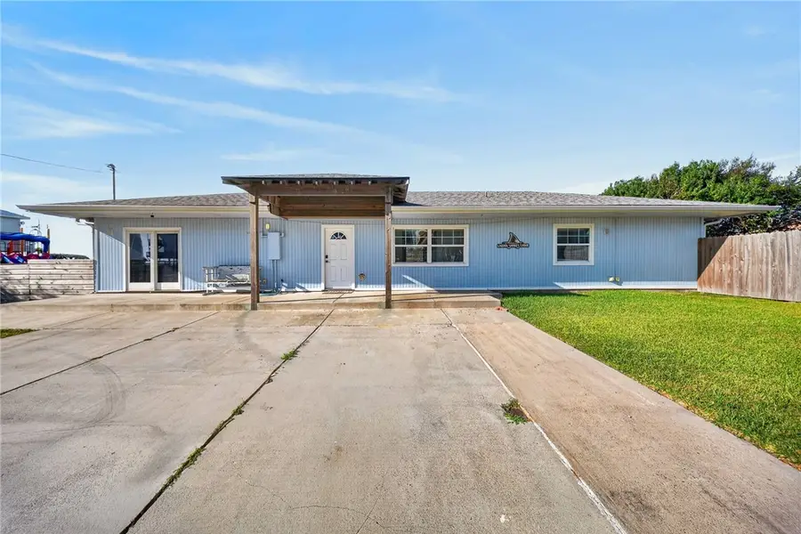 111 Caribbean Drive, Corpus Christi, TX 78418 - #2
