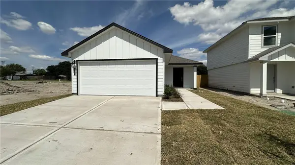 517 Meansville Drive, Odem, TX 78370