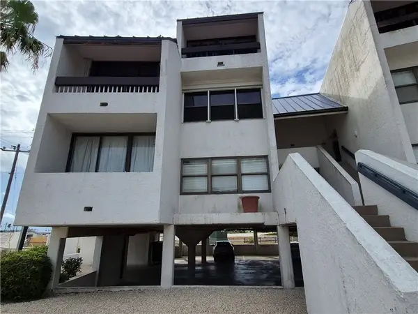 14401 Commodores Drive #211, Corpus Christi, TX 78418