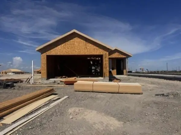 100 Cowboy Trail, Sinton, TX 78387