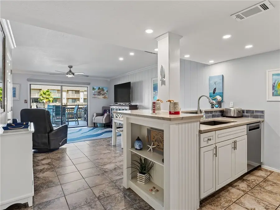 1902 Bayhouse Drive, Rockport, TX 78382 - #3