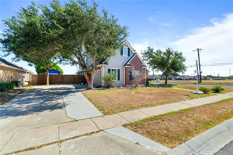 4922 Kerrville Drive, Corpus Christi, TX 78413 - #2