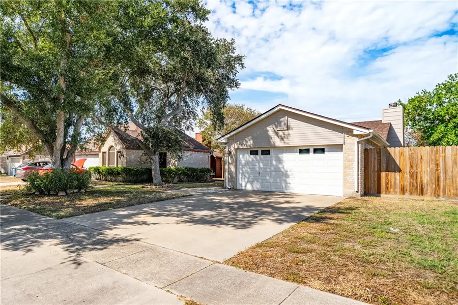 7114 Windbrook, Corpus Christi, TX 78414 - #2