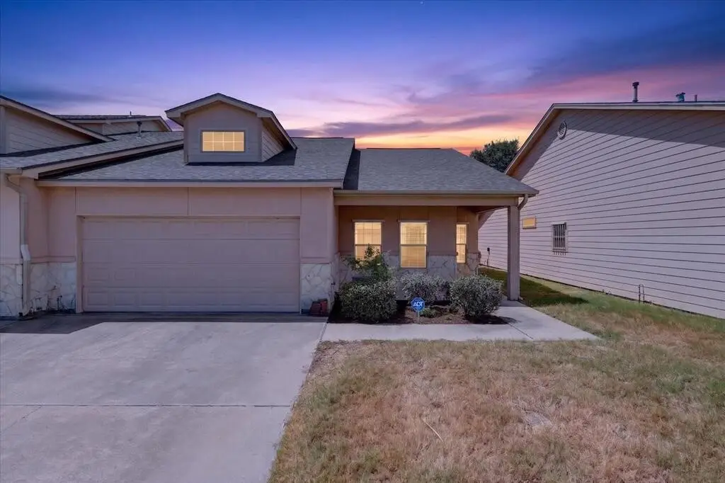 18 Olde Towne Highway, Rockport, TX 78382 - #1