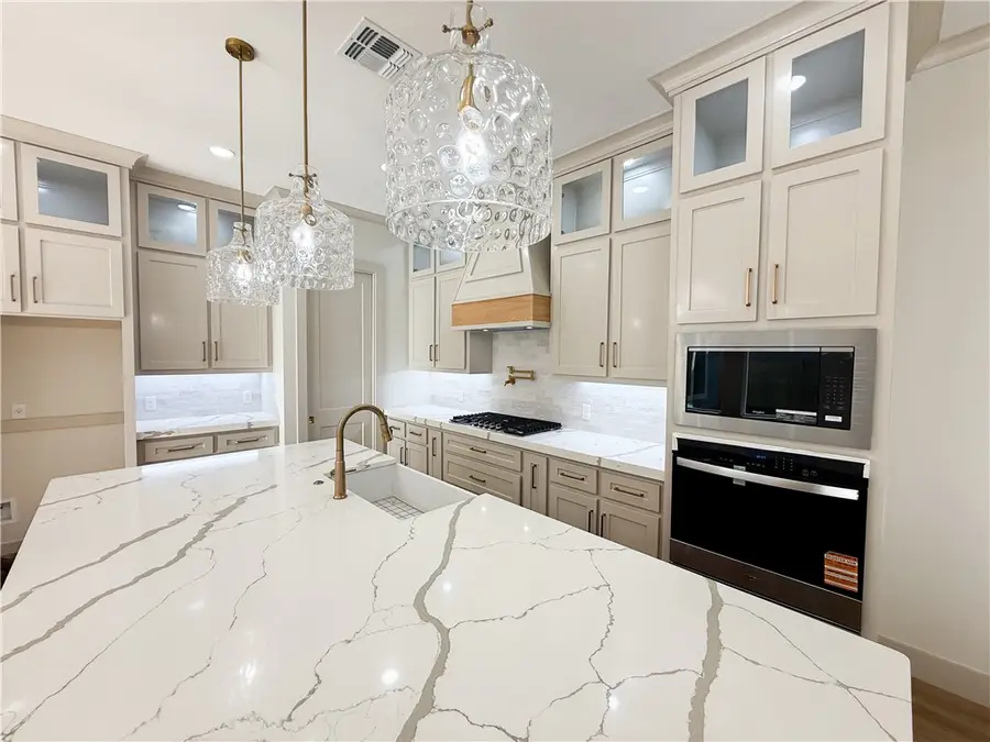 7621 Roman Drive, Corpus Christi, TX 78414 - #2