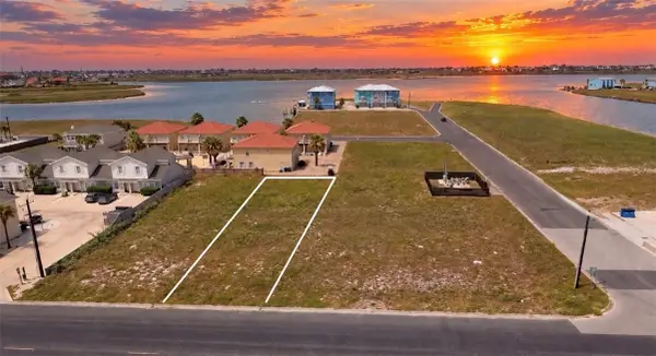 15005 Leeward Drive, Corpus Christi, TX 78418
