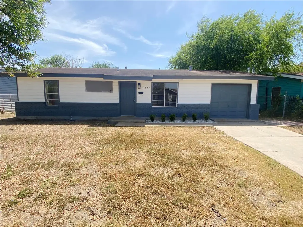 1433 Madrid Drive, Corpus Christi, TX 78416 - #1