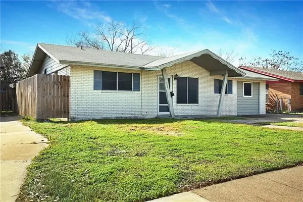 1821 Roslyn Street, Corpus Christi, TX 78416