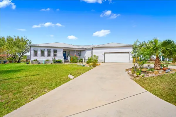 112 Ball, Rockport, TX 78382