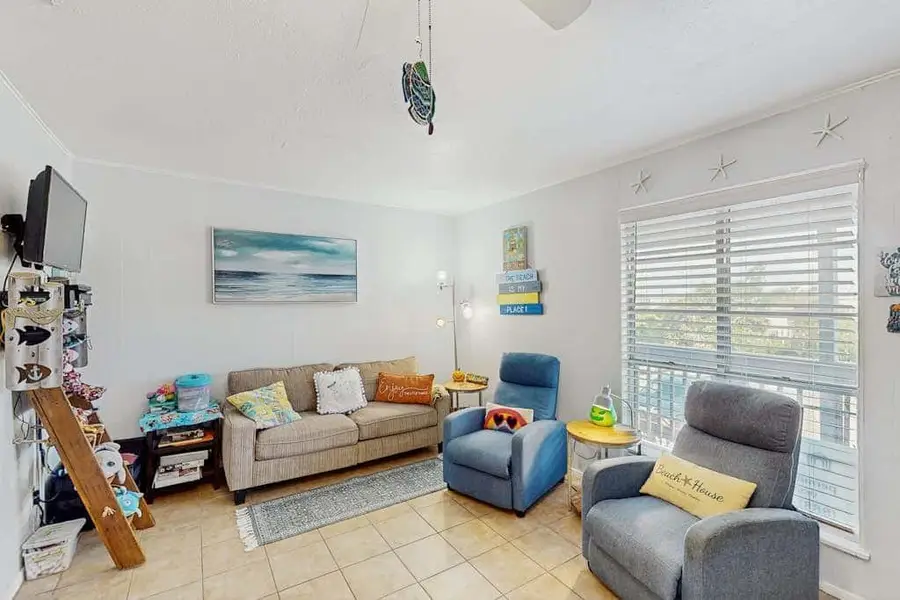 2025 S 11th Street #25, Port Aransas, TX 78373 - #3