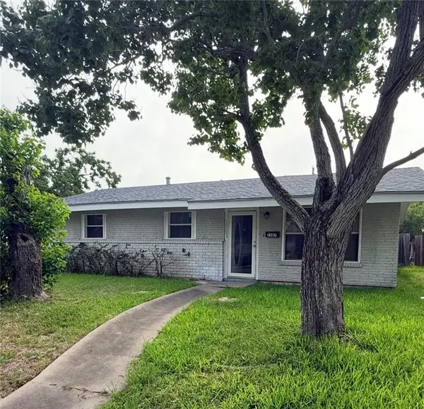 1507 Denver Street, Portland, TX 78374