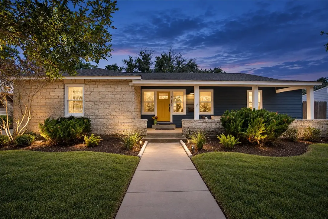 329 Laurel Drive, Corpus Christi, TX 78404 - #1