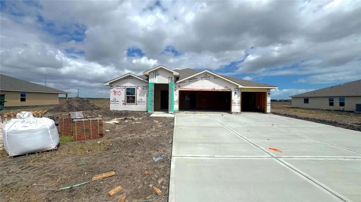 810 Fisher's Island Circle, Corpus Christi, TX 78415 - #1