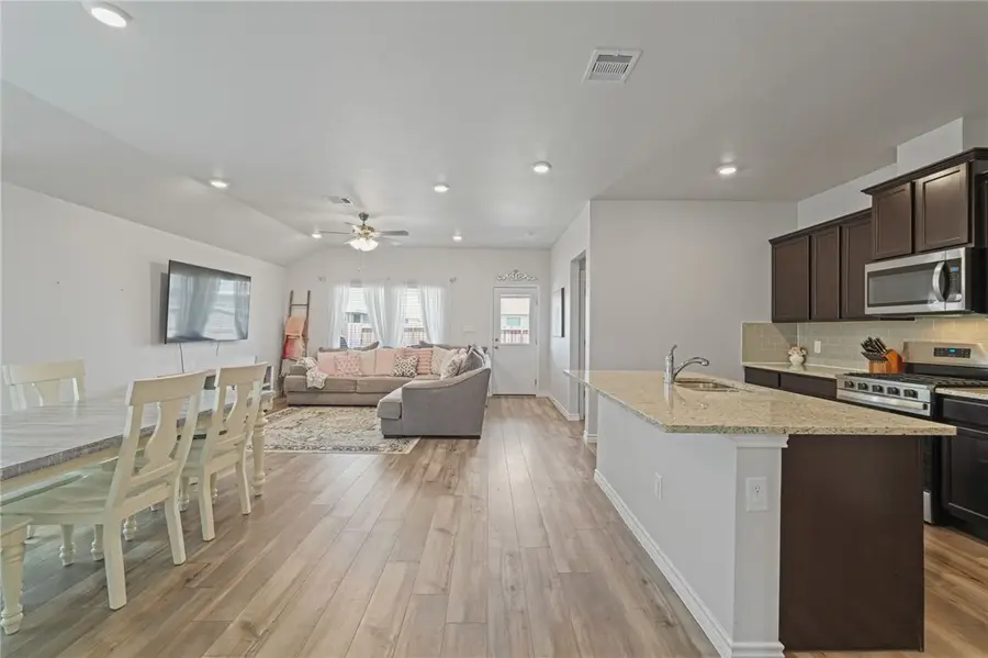 1902 Whirlaway Drive, Corpus Christi, TX 78417 - #2