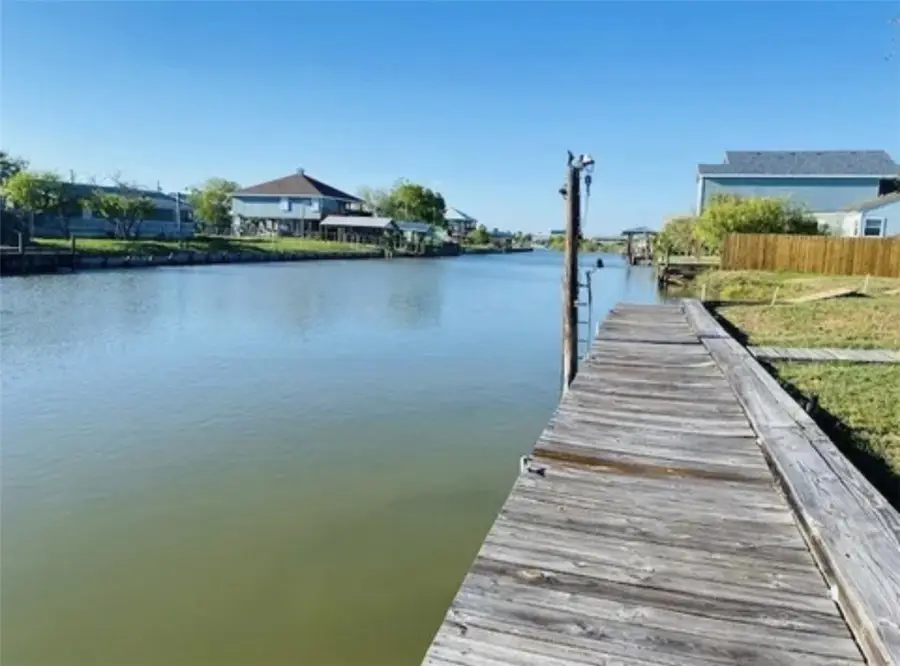 106&108 Lakeview, Rockport, TX 78382 - #3