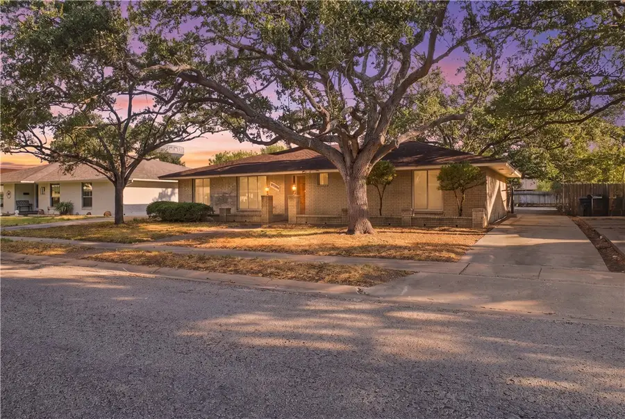 5050 Olympia Drive, Corpus Christi, TX 78413 - #2