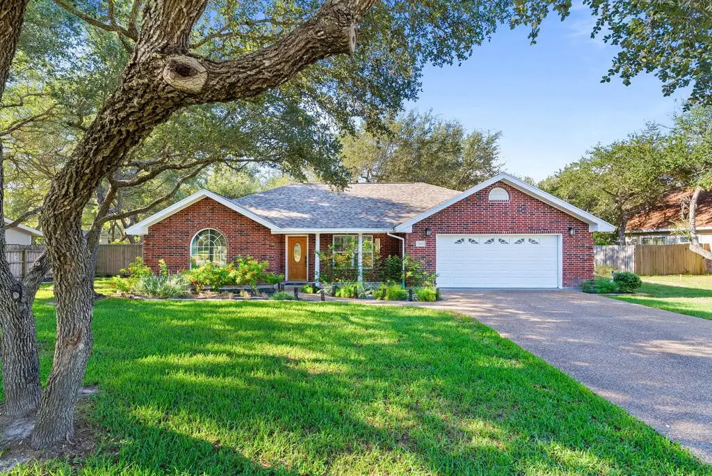 102 North Santa Clara Dr Drive, Rockport, TX 78382 - #1