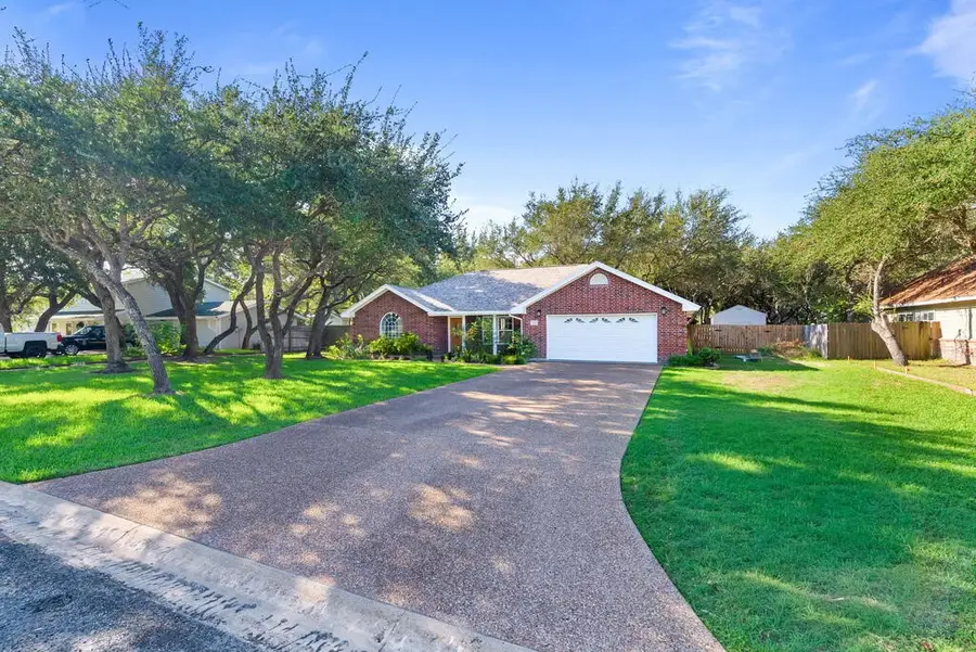 102 North Santa Clara Dr Drive, Rockport, TX 78382 - #3