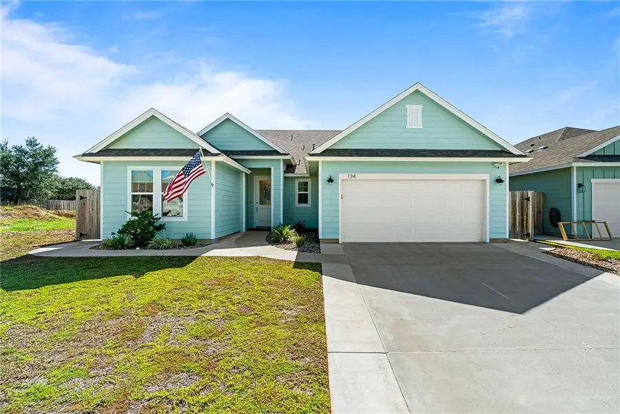 134 Broad Oak Drive, Rockport, TX 78382 - #2