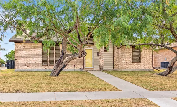 1101 Harbor Lights Drive, Corpus Christi, TX 78412