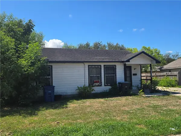 1117 Green Earth Drive, Corpus Christi, TX 78405