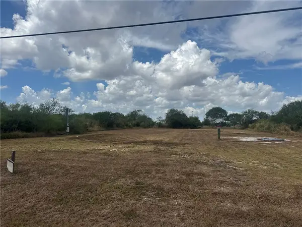 1311 Second Street, Bayside, TX 78340
