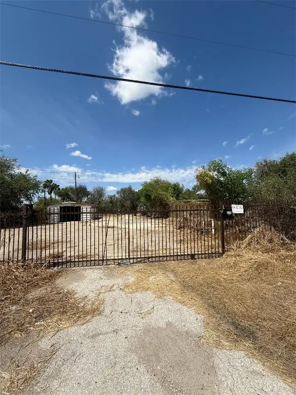 6338 Old Brownsville Road, Corpus Christi, TX 78417