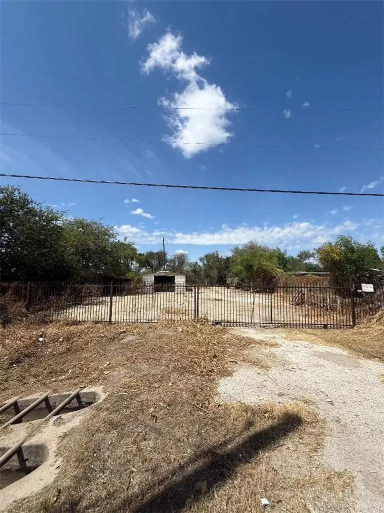 6338 Old Brownsville Road, Corpus Christi, TX 78417 - #2