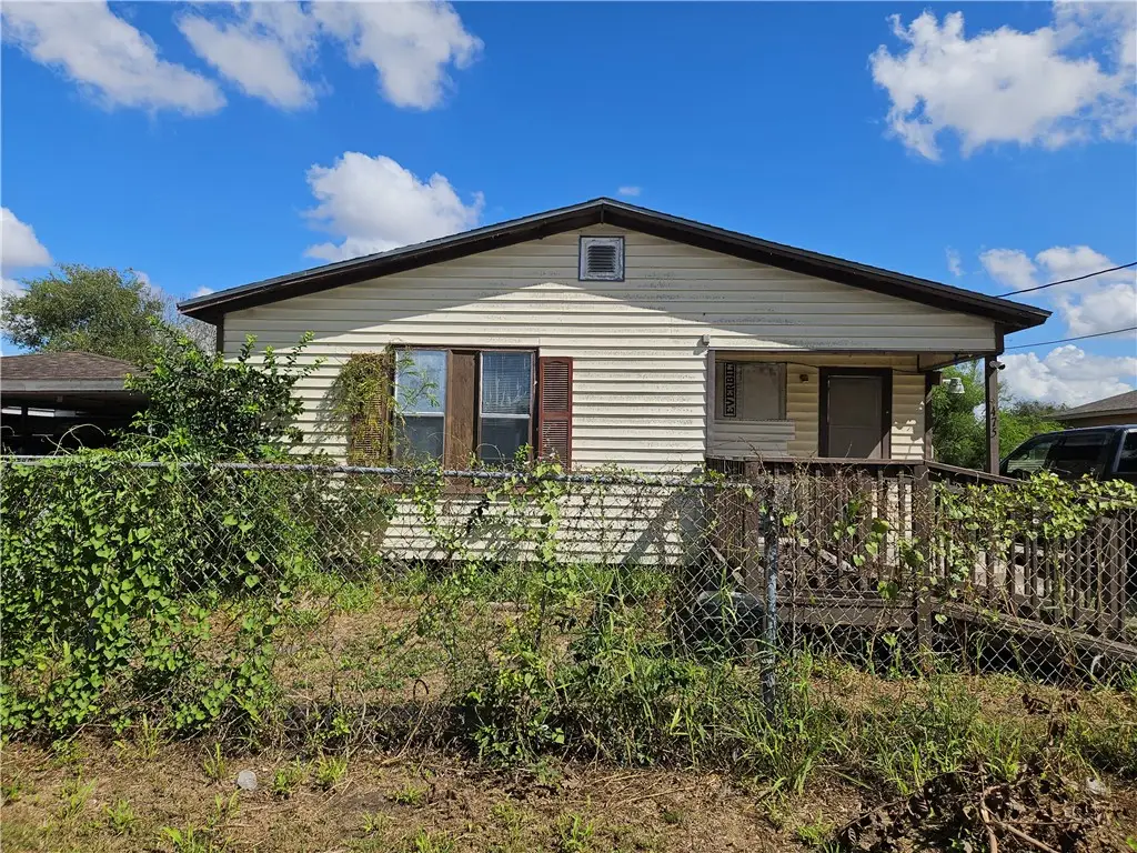 475 Cenizo Street, Robstown, TX 78380 - #1