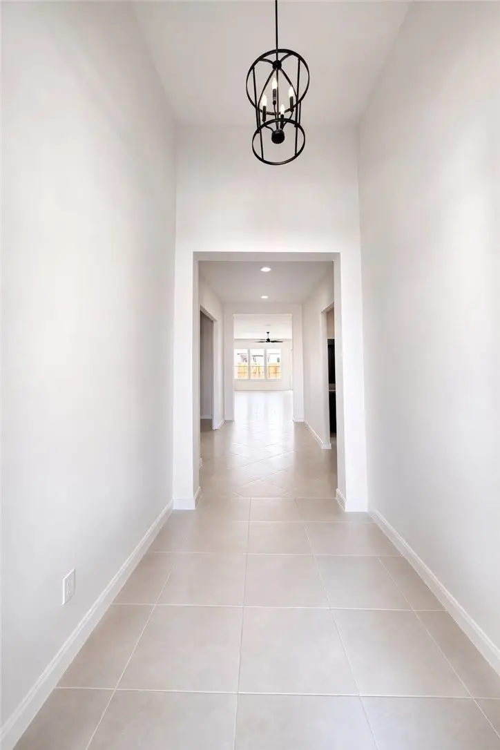 1437 Chloe Cay St., Corpus Christi, TX 78415 - #3