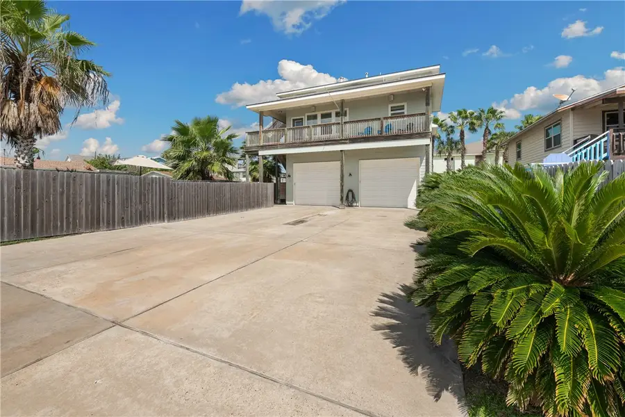 330 W Avenue A, Port Aransas, TX 78373 - #2