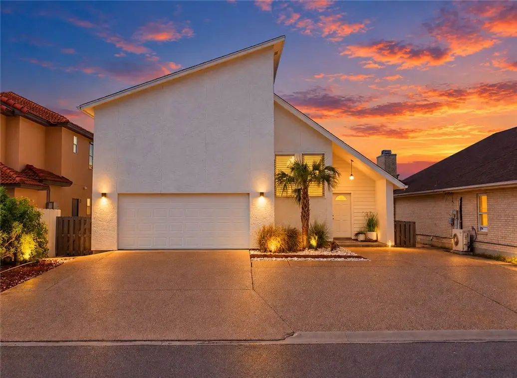 15361 Bowsprit Court, Corpus Christi, TX 78418 - #1