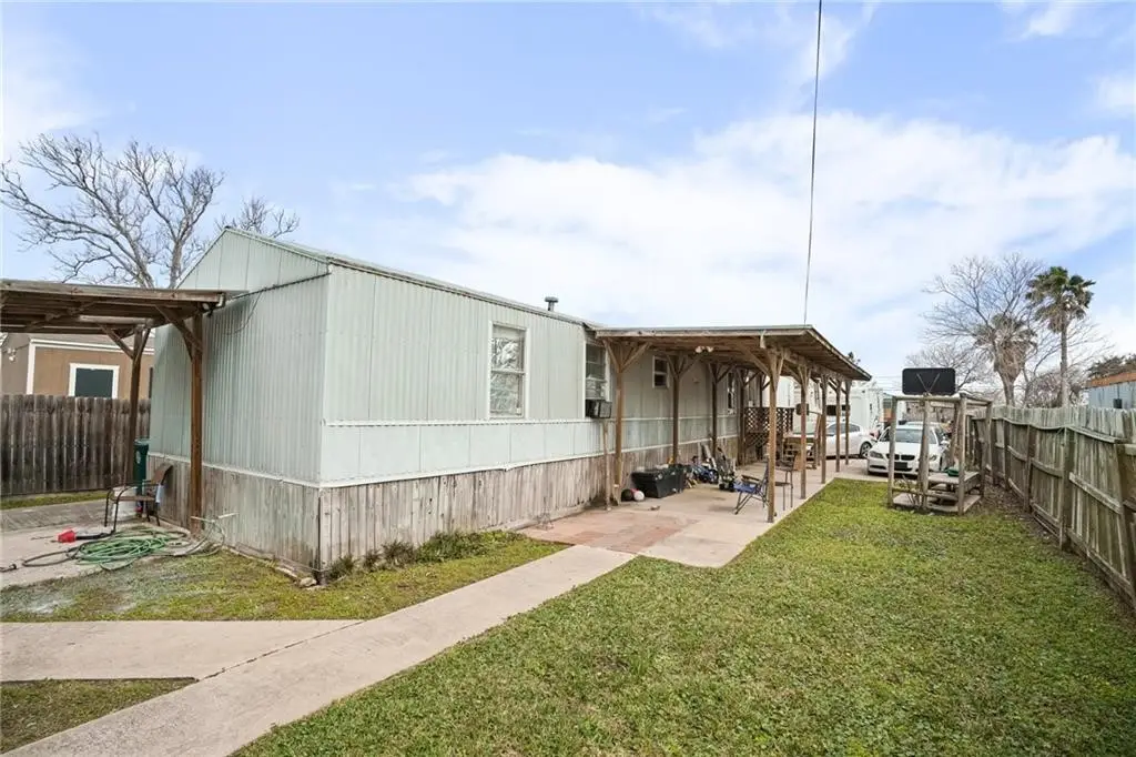 926 Weaver Street, Corpus Christi, TX 78418 - #1