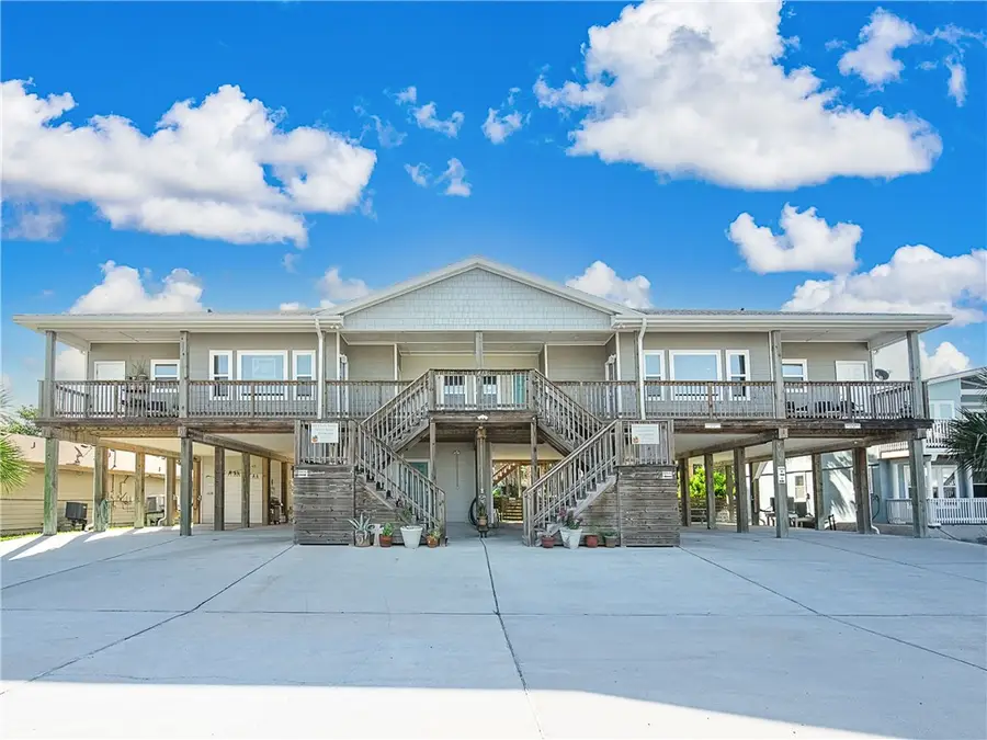 413 6th Street, Port Aransas, TX 78373 - #2