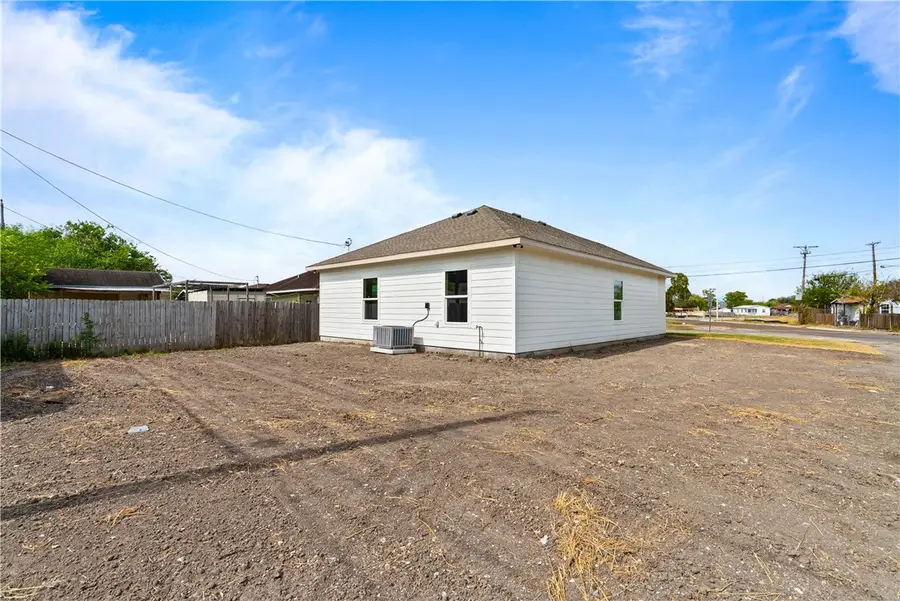 2937 Sonora Street, Corpus Christi, TX 78405 - #2
