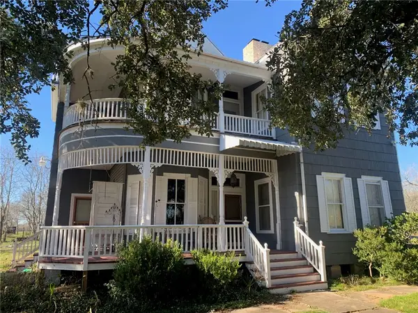 115 NW 5th Street Nw, Gonzales, TX 78959