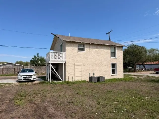117 N Wells Street, Kingsville, TX 78363 - #3