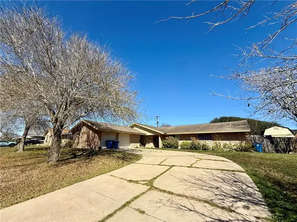 118 Markham Place, Portland, TX 78374