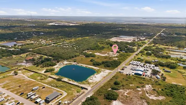 582 Banty Lane, Aransas Pass, TX 78336