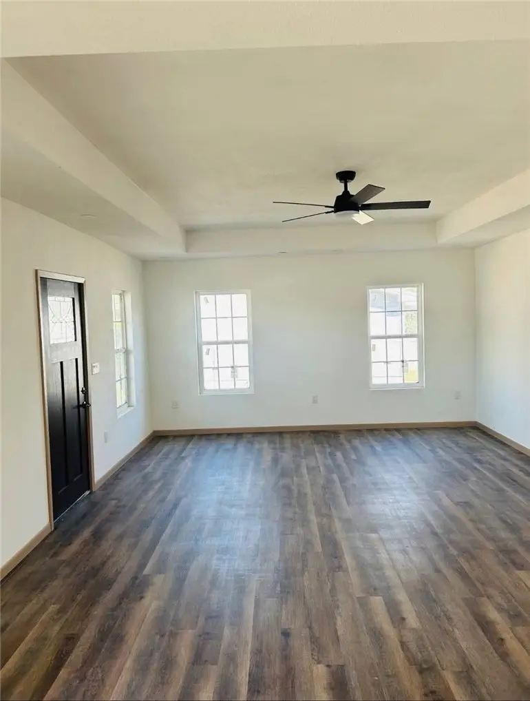 850 N Adams Street, Alice, TX 78332 - #3