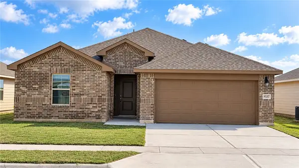 9537 Swedish Oak Drive, Corpus Christi, TX 78410