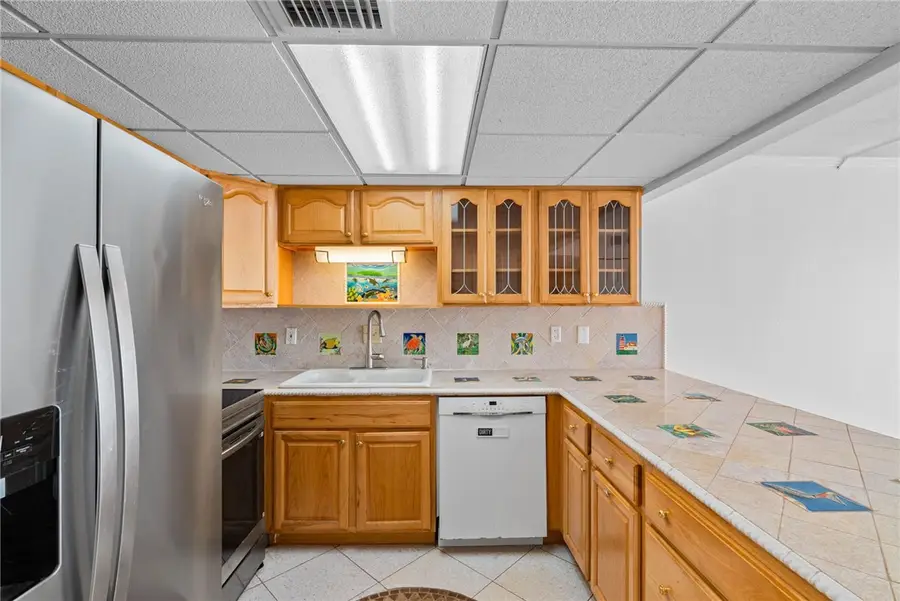 202 Reef Avenue #401, Corpus Christi, TX 78402 - #3