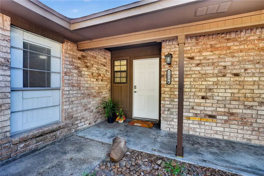 2524 Live Oak Street, Ingleside, TX 78362 - #3